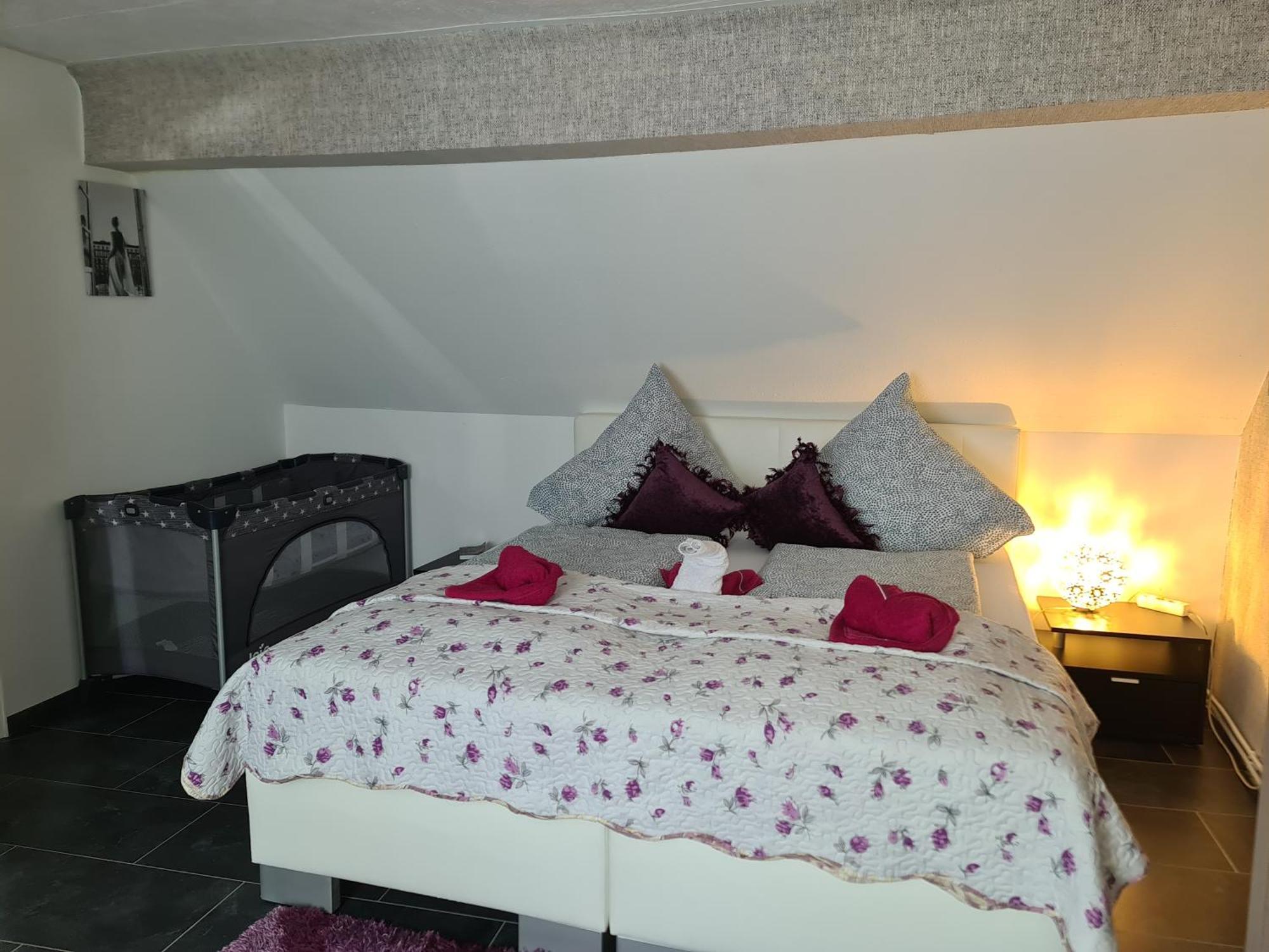 Schoene 3 Zimmer Wohnung Oberwesel Buitenkant foto
